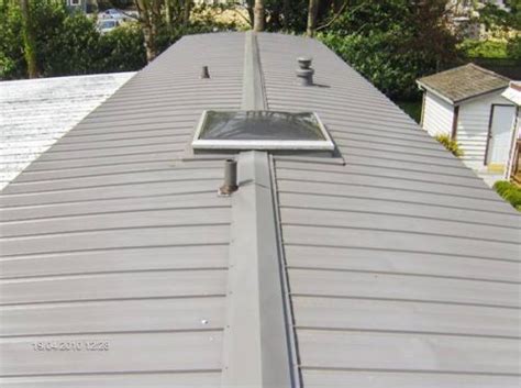 A Guide To Three Popular Mobile Home Roof Over Materials Mobile Home