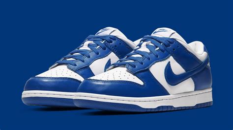 Sneaker Release Guide 31020 Nike Dunk Low Sacai X Nike And More Complex