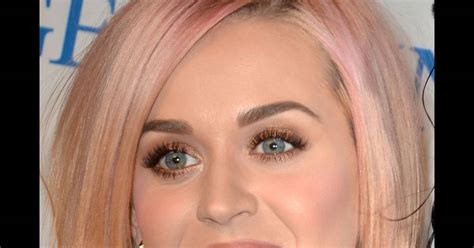 Katy Perry Retour Sur Ses Looks Capillaires Les Plus Fous Purepeople