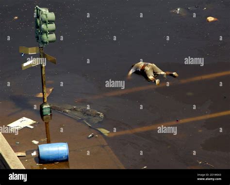 Flood Coverage Hi Res Stock Photography And Images Alamy