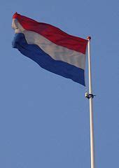 Kleine fahne an einem schiff bes. Flagge der Niederlande - Wikipedia
