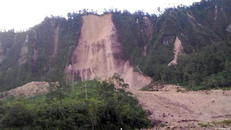 Strong Earthquake Hits Papua New Guinea Dw 03302018