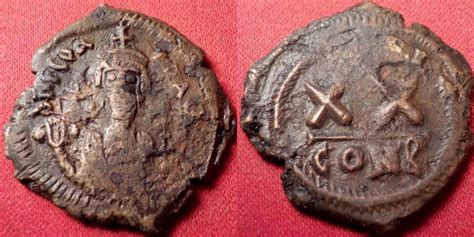 Tiberius Ii Constantine Ae Half Follis Constantinople Byzantine Coins