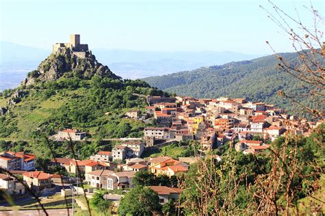 Riflessioni sulle risorse della sardegna. Burgos - Sardegna Country | Welcome in Sardinia