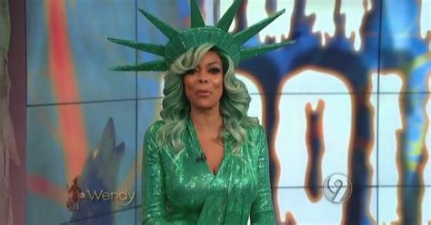 Wendy Williams Fainted On Live Tv After Overheating In Her Halloween