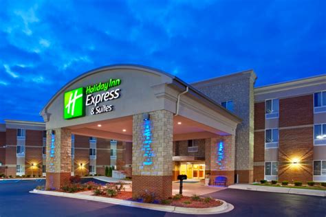 Holiday Inn Express And Suites Auburn Hills Great Lakes Crossing