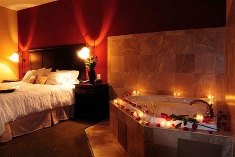 7 Ide Dekorasi Kamar Hotel Untuk Honeymoon Romantis
