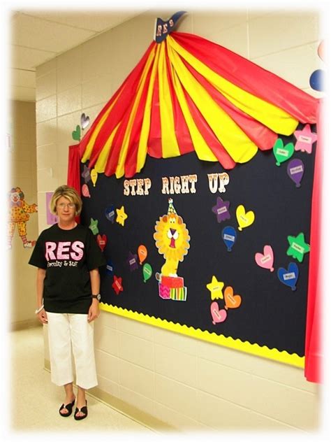 Looking to throw a fun circus party? Circus Theme Classroom classroom-ideas | Teaching | Pinterest