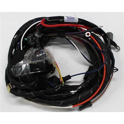 Designed with the foresight, engineering, and flexibility instrument cluster wiring is designed with a cluster harness disconnect system for easy service and assembly. Speedway Engine Wiring Harness w/Warning Lights, 72 Nova V8