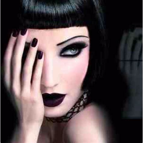 Love A Dark Vampy Look Dark Beauty Beauty Art Beauty Makeup Fun Makeup Awesome Makeup