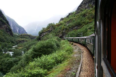 Who Is The Dancing Woman Of Norways Flåm Railway Nordic Visitor