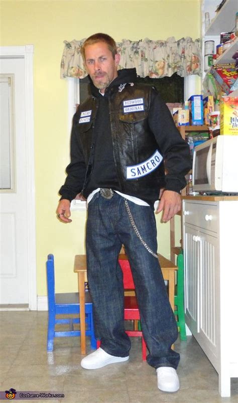 This Homemade Costume For Men Entered Our 2012 Halloween Costume