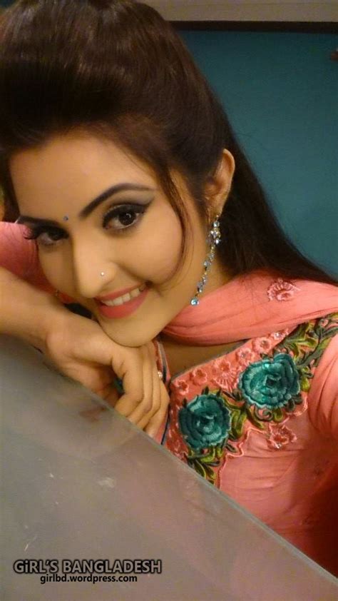 Bangladeshi Sexy And Hot Boobsy Movie Actress ‘pori Moni Salwar Kameez