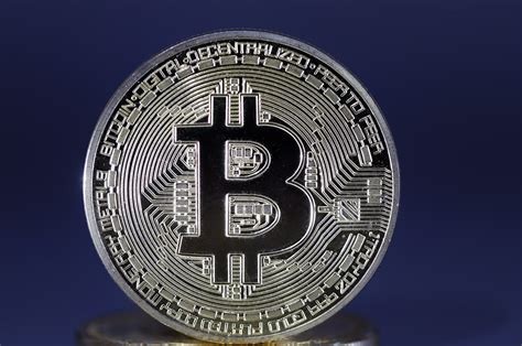 What Is Bitcoin A Beginners Guide To Cryptocurrency Techtronicx