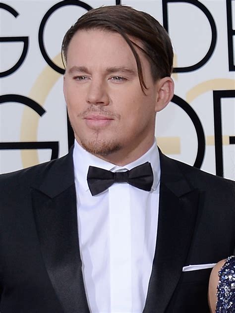 Golden Globes 2016 Red Carpet Channing Tatums Hair Falls Astray