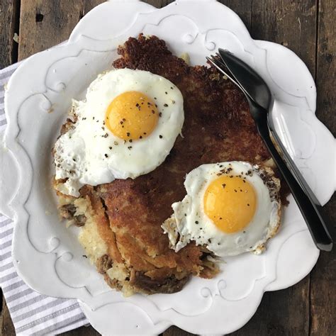 Instead of reheating and eating the same meal, incorporate the leftover pork roast into an interesting entrée, many of which are a complete dinner in themselves. Leftover Pork Roast Hash - nocrumbsleft | Recipe | Leftover pork roast, Leftover pork, Pork roast