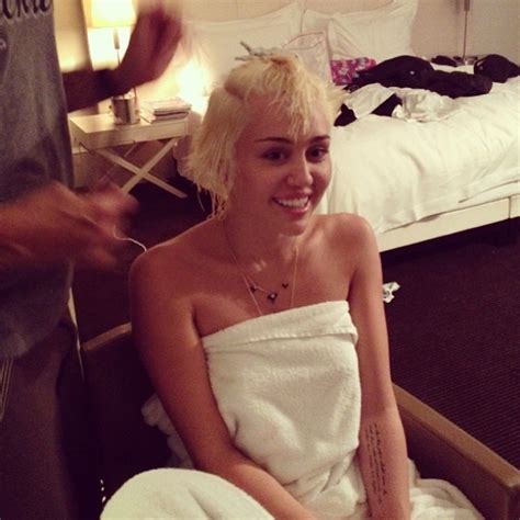Dont Miley Cyrus Topless Fbf Haircut Photos Remind You Of A Simpler