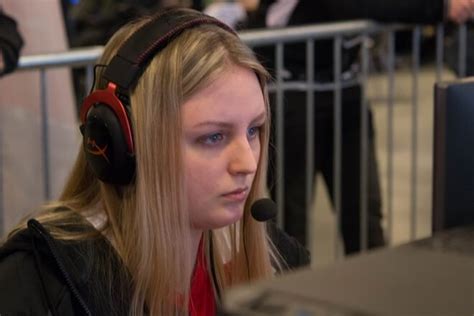 meet the top female gamers of 2021 chillblast learn