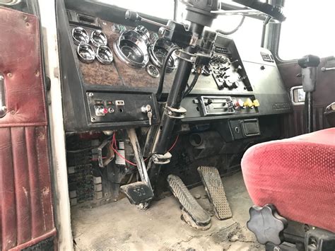 Kenworth T450 Dash Assembly For Sale