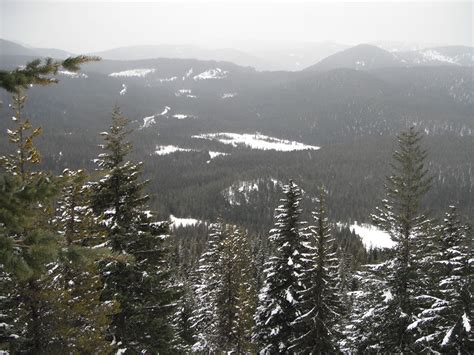 Climbing Eureka Peak Oregon In The Winter Loomis Adventures