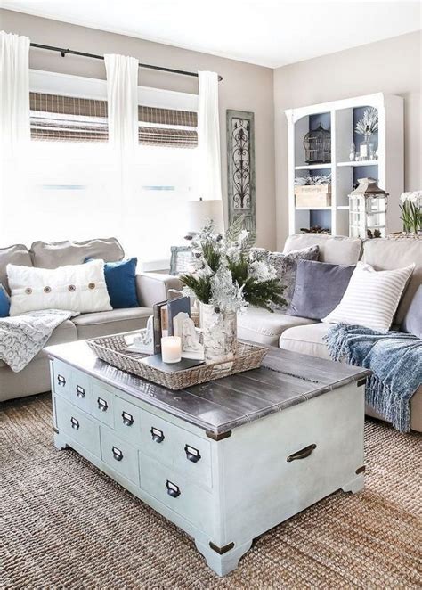 34 Fabulous Winter Living Room Decor Ideas Magzhouse