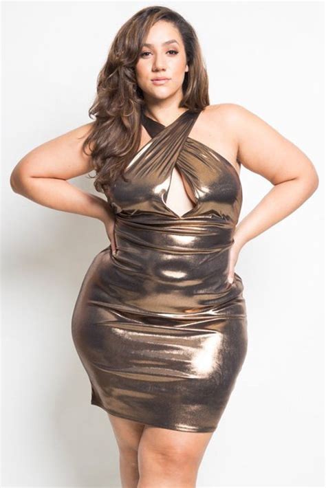 40 Stunning Plus Size Metallic Dresses For Curvy Women Attire Plus Size