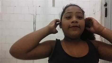 Ensinando Minha Irmã à Fazer Dever No Banheiro Youtube