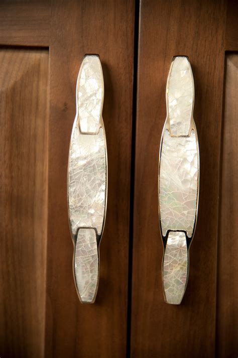 If you can imagine it, you'll probably find it here, and if not, we're happy to custom craft it for you. Robeson Design Cabinet Hardware… like Jewelry ...