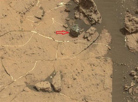 Curiosity On Mars Has Found An Unusual Meteorite Earth Chronicles News