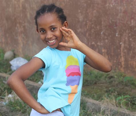 Help Fatmata Make Her Education Dream Come True Globalgiving