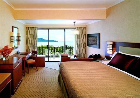 Television, air conditioner and wireless internet are provided in the rooms at this business venue. Dovolená Shangri-La's Rasa Ria Resort & Spa, Kota Kinabalu ...