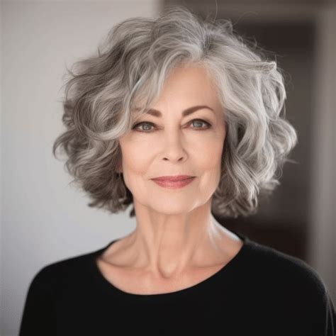 Classic Short Haircuts For Older Women Mature Women Hairstyles Pretty Hairstyles Womens