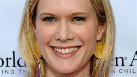 Law And Order Svu Star Stephanie March Marries Fiance Dan Benton