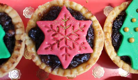 Recipe Step By Step Festive Mince Pies Glossybox