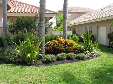With Lantana Florida Landscaping Front Yard Landscaping Design