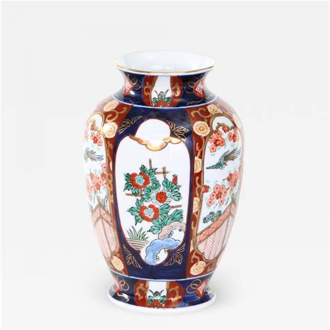 Mid 20th Century Imari Porcelain Decorative Vase