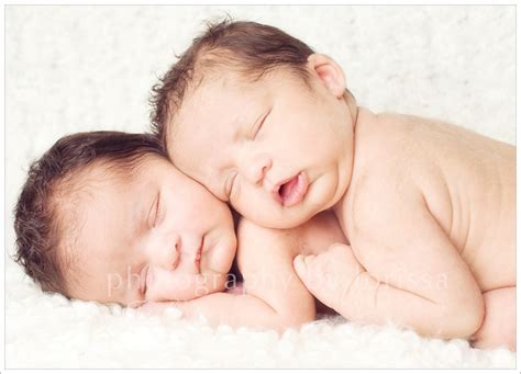 Well, check some of the cute twin babies wallpapers in this post. Cute Twin Baby Boys, Baby Girls Image Collections - Babynames