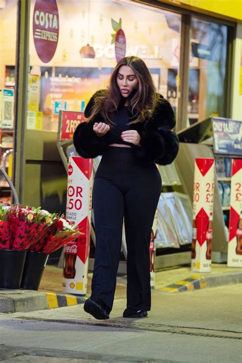 Lauren Goodger Leaves A Gas Station In Chigwell Hawtcelebs