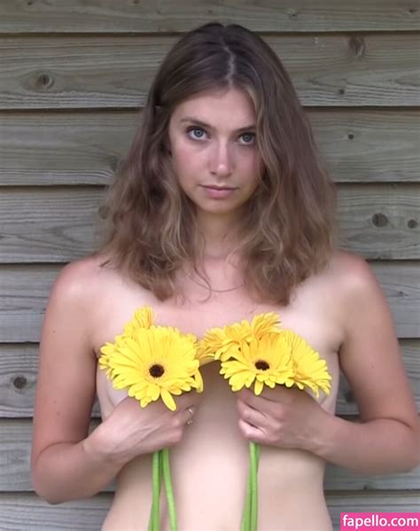 Emma Weekly Imogen Imogenwho Nude Leaked Onlyfans Photo Fapello