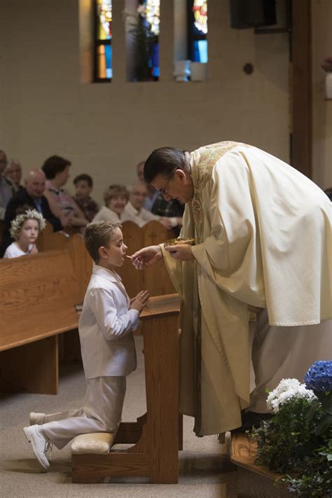 Children Of St Mary Parish Receive 1st Holy Communion Catholic Philly