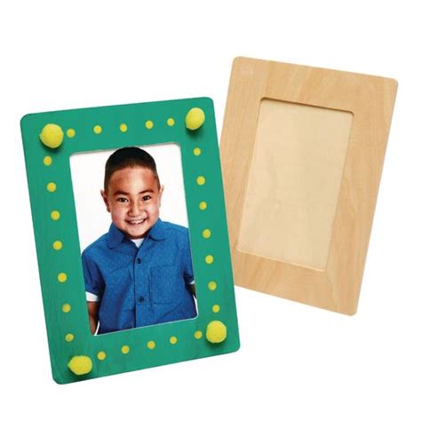 Colorations Wooden Standing Frames Set Of 12