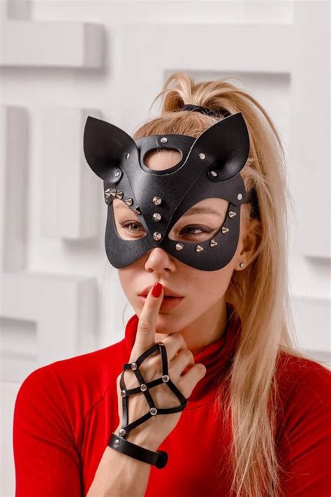 cat leather mask black woman mask catwoman mask fetish etsy