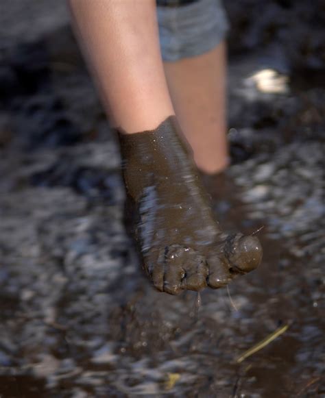 Muddy Feet Go Love Serve