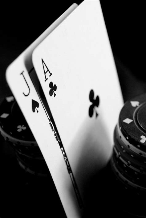 Each player receives two cards face up. Blackjack | Card Counting | 21 | Casinos | Gaming | Fondos de pantalla digitales, Tatuaje de ...