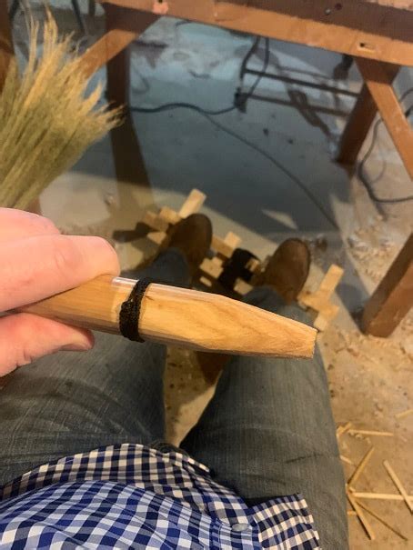 Making A Kitchen Broom From Broom Corn
