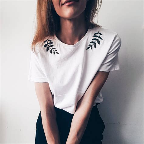 embroidery hand embroidery embroidery t shirt embroidery etsy camisetas bordadas camisas