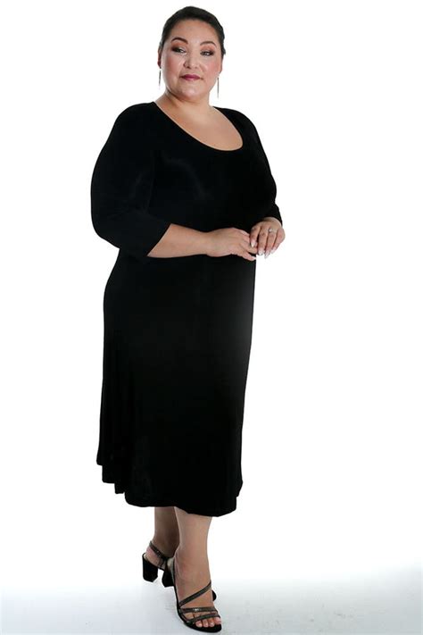 Vikki Vi Classic Black 34 Sleeve A Line Dress