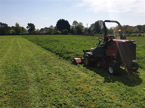 Grass Cutting In Newport Pagnell Neal Landscapes