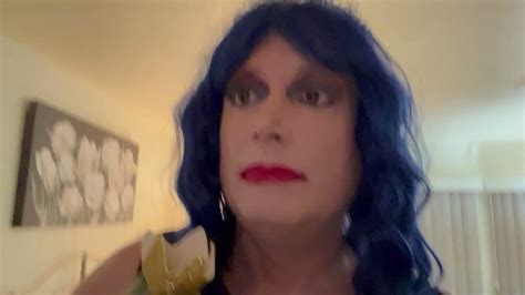 Lucinda Willcox Ukrainian Trans Lesbian 🇺🇦 🌻 On Twitter Banned From Tik Tok