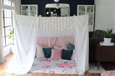 Position the rows in front of a sofa, bed, or wall if you want the fort to be enclosed on the back side. Pin on Bedroom